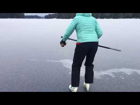 Checking the ice thickness