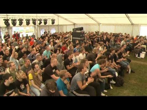 MC (P) vs Bomber (T) G2 Dreamhack Summer Ro8