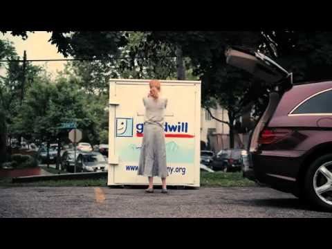 Bande annonce : Rabbit Hole - Madame Figaro