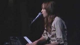 Kate Earl &quot;Free&quot; live at the Hotel Cafe (2005)