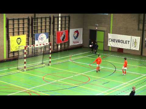 28-12-2012 (4/5) TEC E2 - Vriendenschaar E2 (0-2)