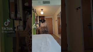 ???  #shorts #tiktok #fyp #viral #model #baddie #hotgirl #capcut #youtube #cute #twerk