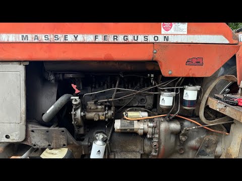 Massey Ferguson 180 Diesel Tractor - Bleeding The Fuel System