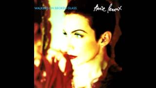 Annie Lennox - Walking On Broken Glass (Retro Mobility Remix ft. Carly Simon)