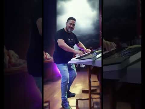 Ariel Martinez y su teclado Mágico general Alvear Mendoza Argentina