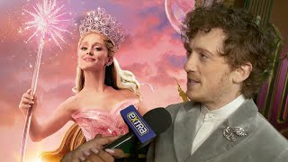 Ethan Slater fait l'éloge d'Ariana Grande, la qualifiant d'« extraordinaire » dans « Wicked : For...