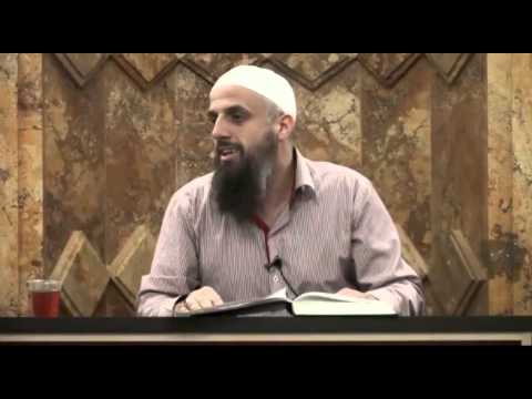 Hoxhë Ismail Asllani - Ndarja e hënës në dy pjesë