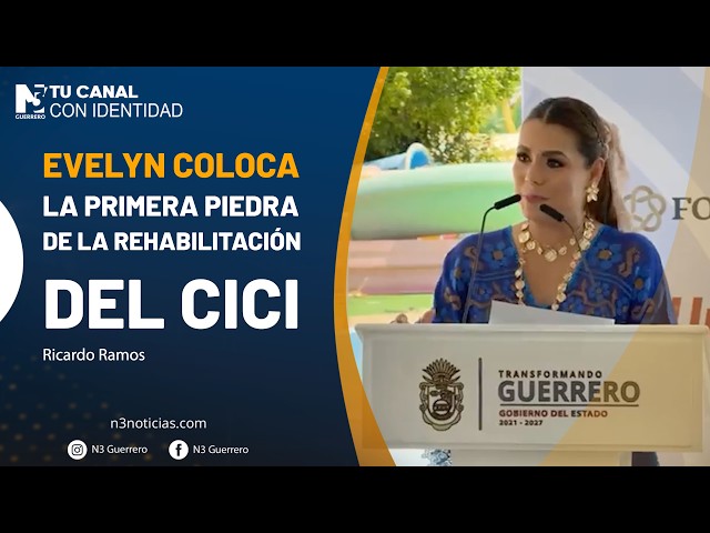 Evelyn coloca la primera piedra de la rehabilitación del CICI