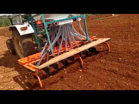 Tractor Drawn Seed Cum Fertilizer Drill - Retailers in India