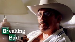 Hank Schrader Meets Tortuga | Negro y Azul | Breaking Bad