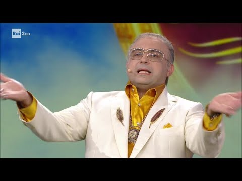 Ciro Giustiniani - Il Boss delle Cerimonie - Made in Sud 30/05/2017