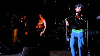 Cumbia Rockers Allstars live@La Scène Bastille: No Mas Muros (2011 12 29)