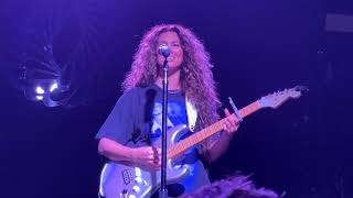 Tori Kelly - I Was Made For Loving You - Live In Toronto (VIP Soundcheck)