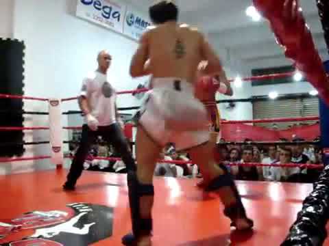 Willyam Souza vs Weverton Baianinho - King of Muay Thai 2009 -  Round 3 | FIGHT SCIENCE