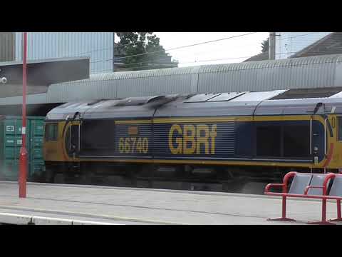 66740 4M21 Felixstowe North Gbrf   Trafford Pk Euro Tml Gbrf