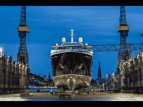 Yacht Refit & Services - Lürssen