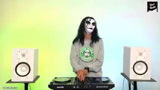 Download lagu disco hunter mp3