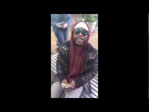 JAH BAMI FREESTYLIN IN TIME SQUARE... TIMELESS.