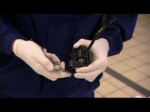 Toyota explains accelerator pedal recall procedure