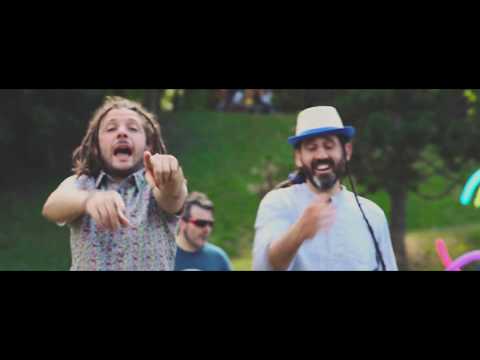 Poor Man Style feat. Attila - Respira -