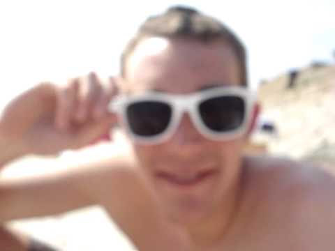 jade and dave on beach