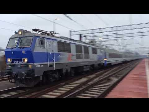 27.11.2022 Skokowa - lokomotywa EP09-029 z IC ARTUS