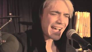 Badflower - White Ghost, Dark Studio