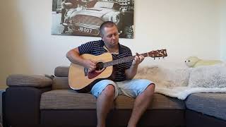 Video thumbnail for Yamaha F325 by Damian Gitaromania