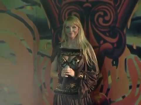 Varvara - "River Witch" | Hexenfluss | 女巫河 | La rivière (Daydreams World Tour, Saint Petersburg)