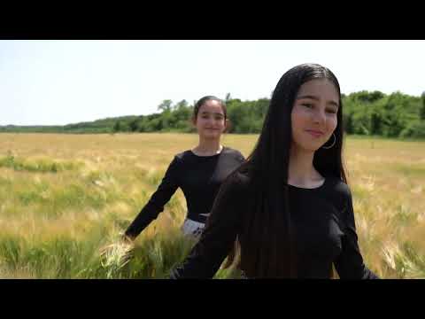 "Аз знам" - Нели Андреева и ВГ"Protimе"- IV ОУ "Ив. Вазов" гр.Търговище-ръководител Стойна Кичукова