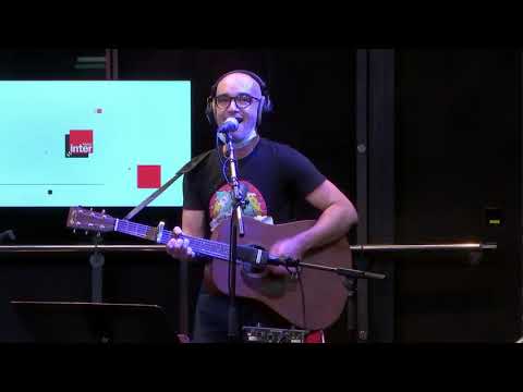 Le Grand bleu avec une chaussure noire - La chanson d'Aldebert