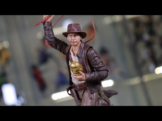 Vídeo relacionado con Hasbro - Indiana Jones en Busca del Arca perdida - Sallah de la línea Adventure Series - Figuras de acción Indiana Jones de 15 cm