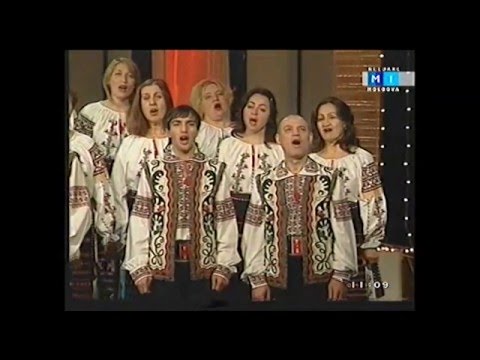 193.Corul Moldova - După datini colindăm. (Al. Pascanu), dirijor-Valentin Budilevschi.