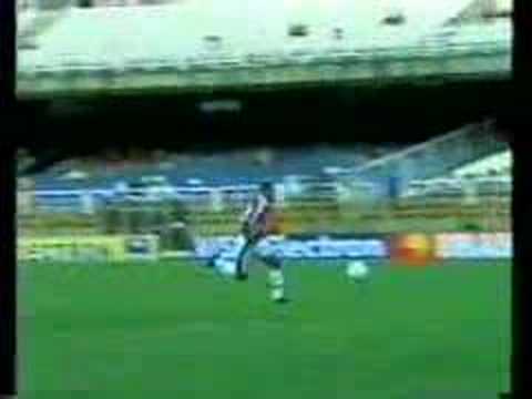 Fluminense 3x1 Gremio - A great goal by Romario 17/08/2002