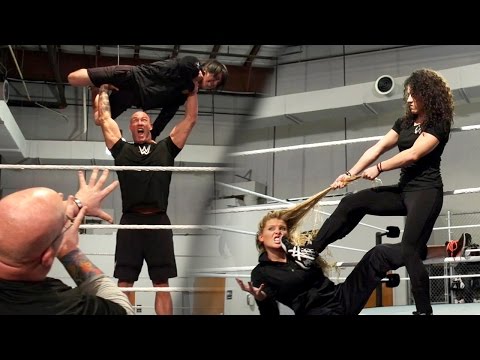 WWE Performance Center nails the "Mannequin Challenge"