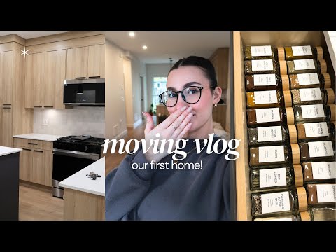 moving into our new townhome! Empty tour, unpacking +organizing