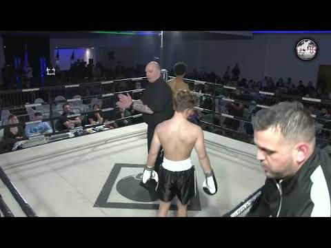 Andrew Gregorick Vs Kofi Geenius