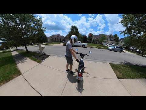 Riding Around on a 1996 Tomos Sprint A35 Moped