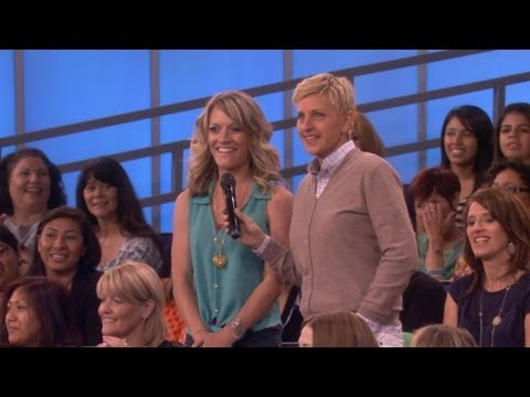 download lagu mp3 mp4 The Car Is In The Box, download lagu The Car Is In The Box gratis, unduh video klip The Car Is In The Box