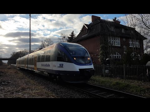 D-NEBB VT 735 als DPN-G 61163 bei der Ankunft und Abfahrt am Haltepunkt Seefeld (Mark)