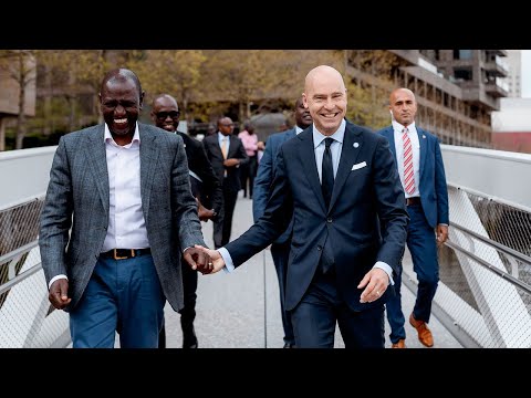President of Kenya William Ruto visits GCA Headquarters ahead of Africa Climate Summit