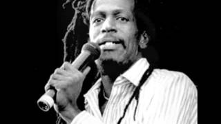 Gregory Isaacs - Sad To Know You're Leaving 11/27/82