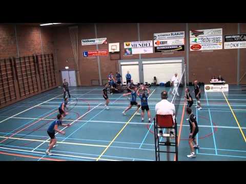 Nabeschouwing Blauwwit - Ormi   05-11-11