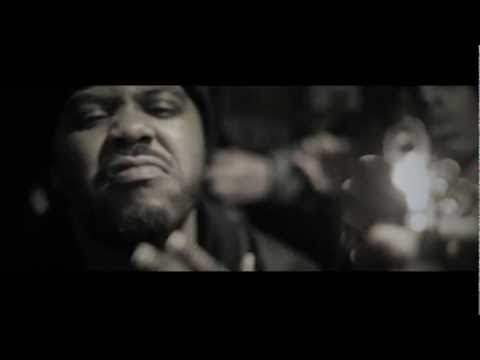 BOO BANGA FT:TAY ASSASSIN - WHAT U LOOKING AT