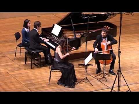 Orbis Trio Shostakovich - Trio No.1 op. 8