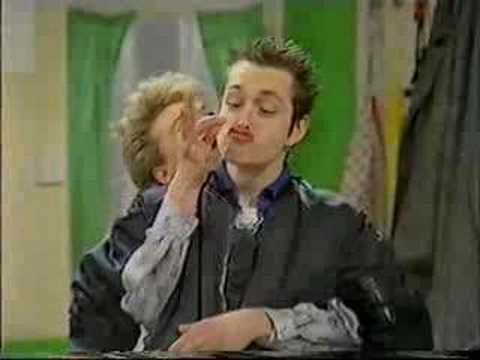 download lagu mp3 mp4 Matthew Ashman, download lagu Matthew Ashman gratis, unduh video klip Matthew Ashman