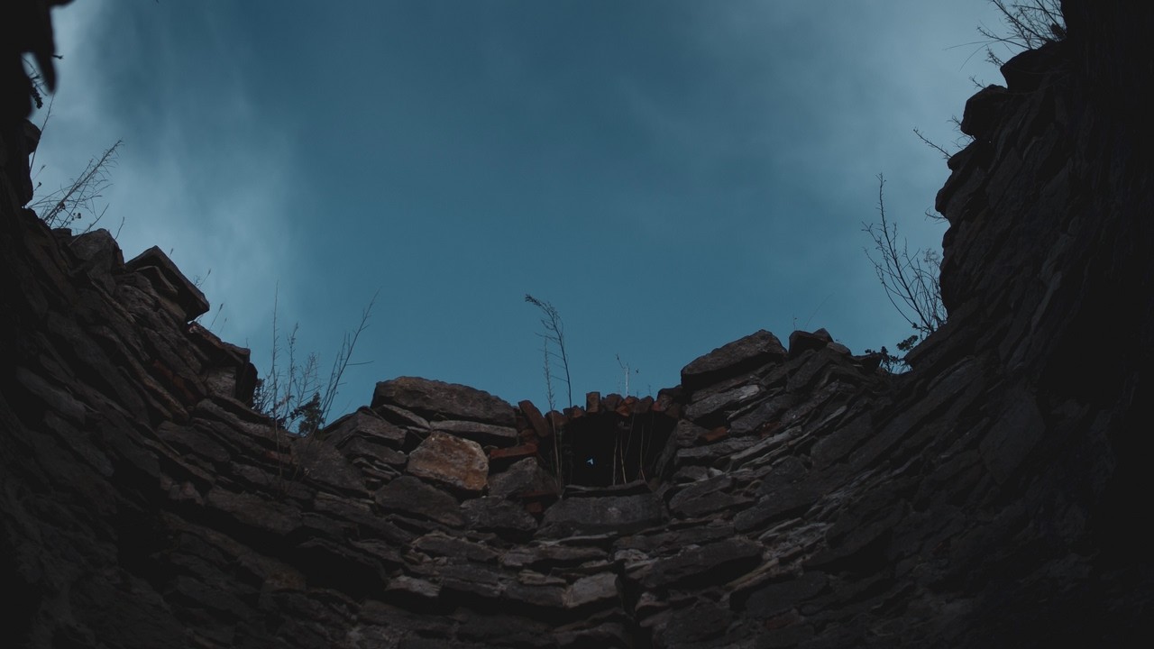Shadows Weave at Blackwood Manor | Ancient Li