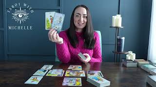 ♋️ Cancer Tarot - Stepping into the New You!