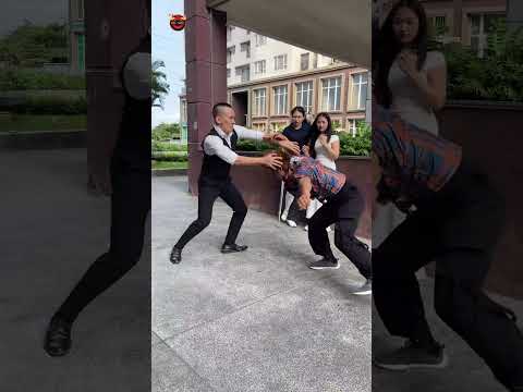SELF DEFENSE GUIDE 232 #SOSBODYGUARD #martialarts #selfdefense