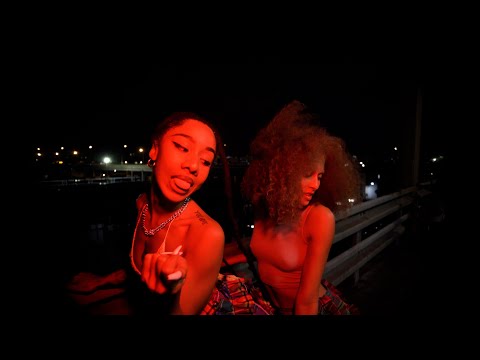 Jahlys, Carla Genus - Badgyal Anthem (Clip Officiel)
